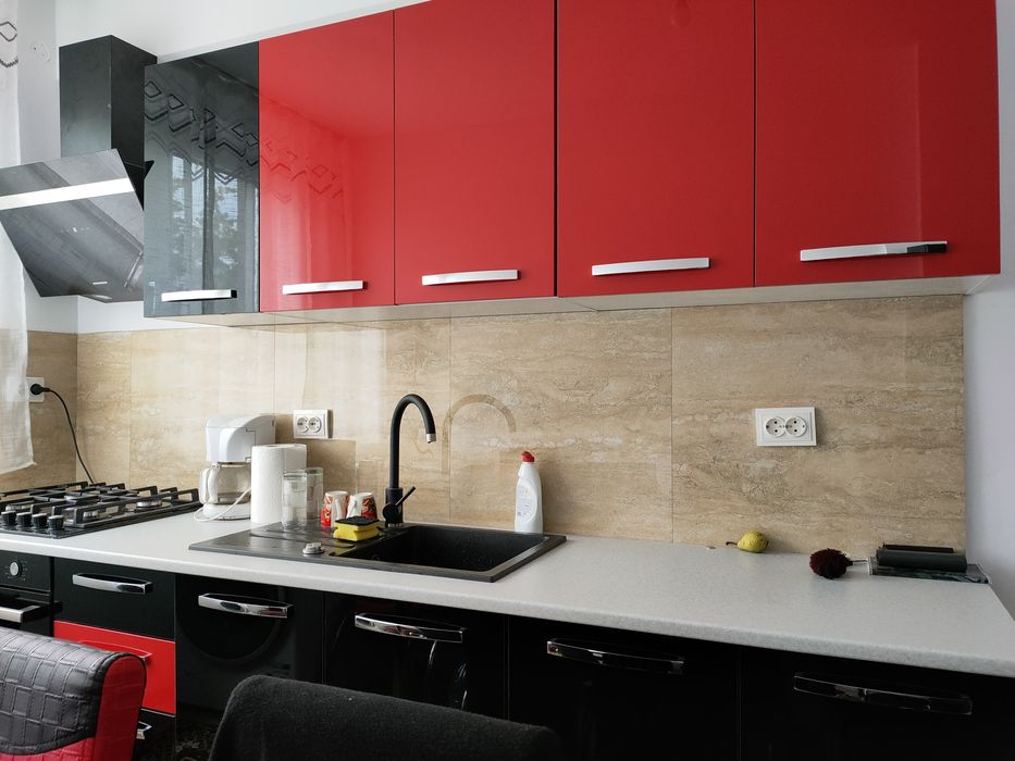 Vând apartament cu două camere