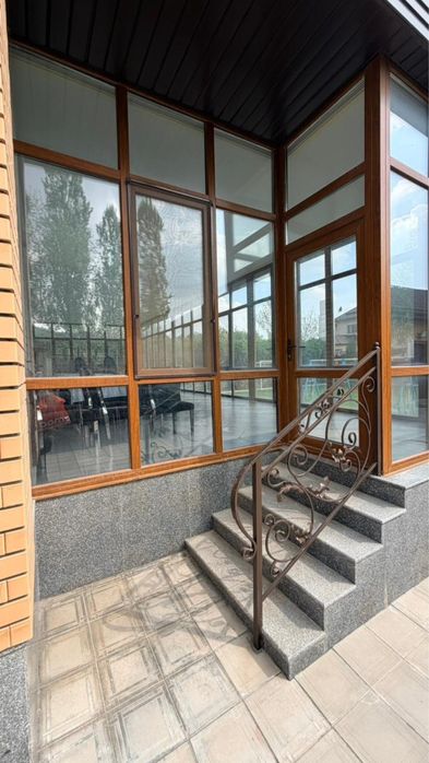 Витражи, окна пластиковые Б/У