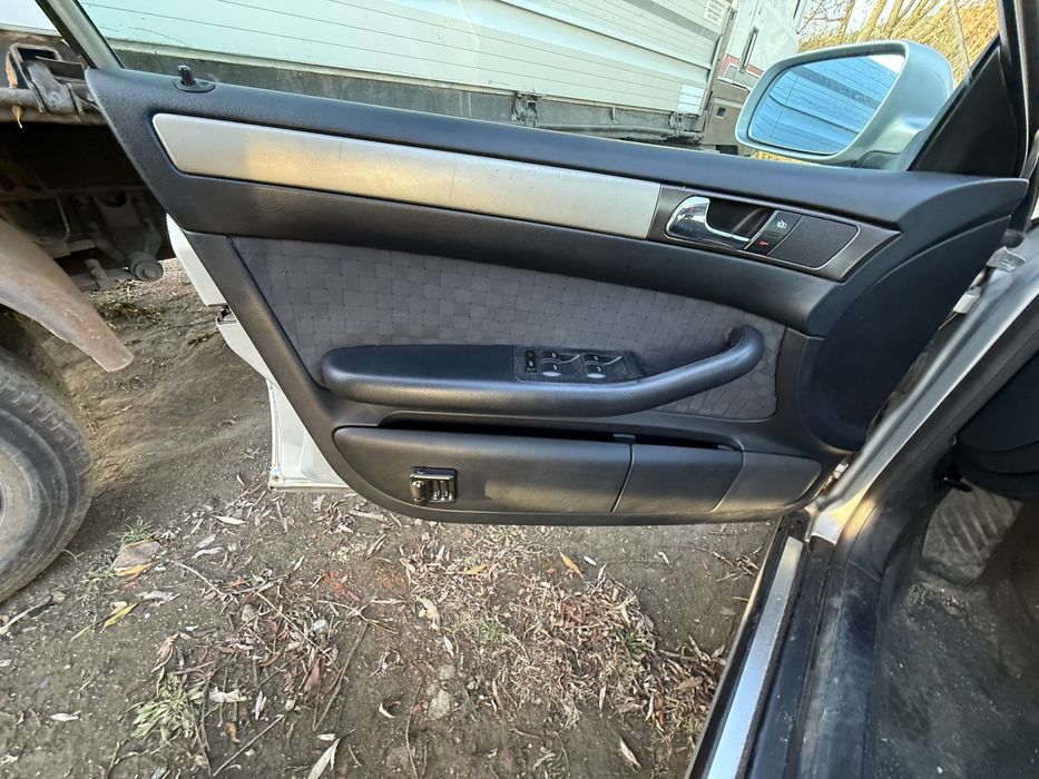 Audi  А6 на части