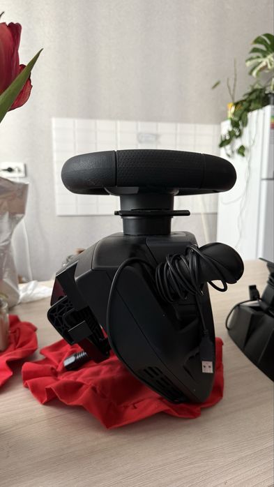 Игровой руль и педали Mono