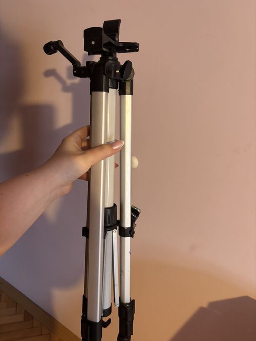 Сгъваем статив за рисуване