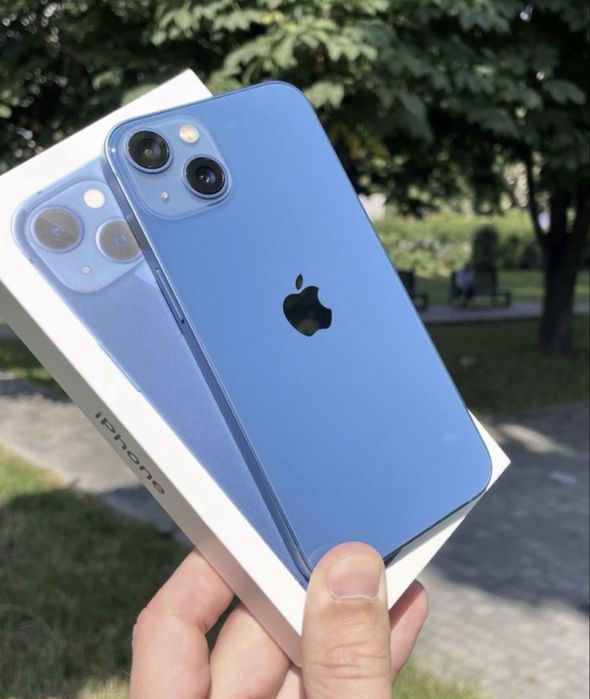 iPhone 13 / 128  продается идеально с коробкой
