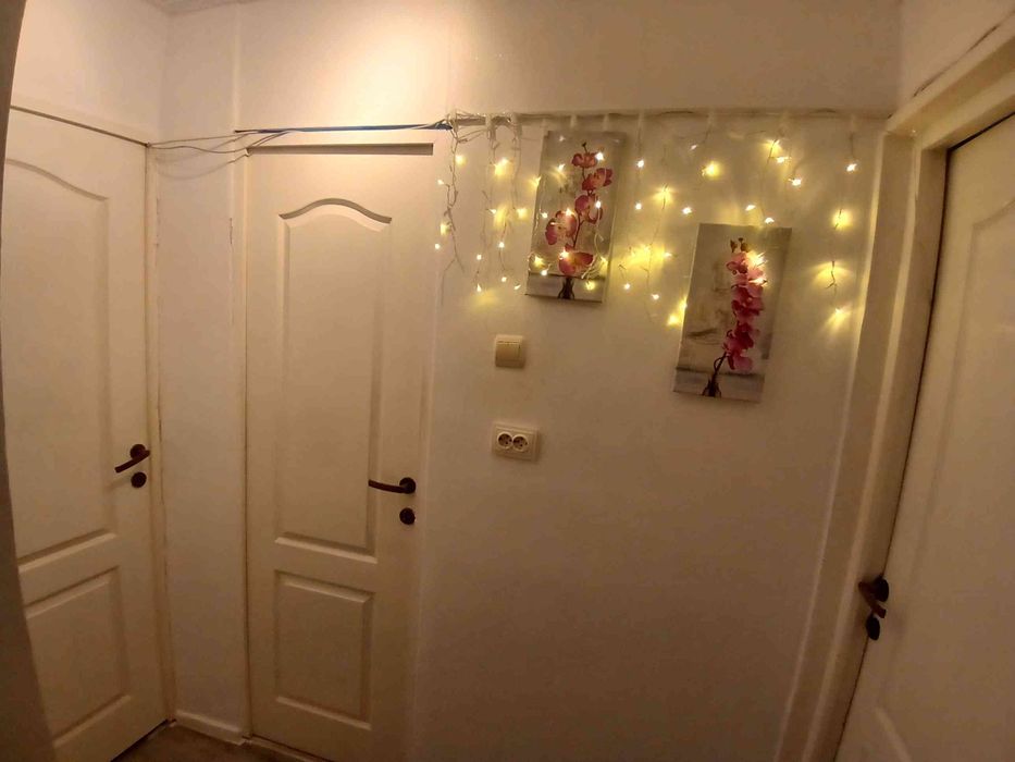 Vând apartament sau schimb cu casă locuibila