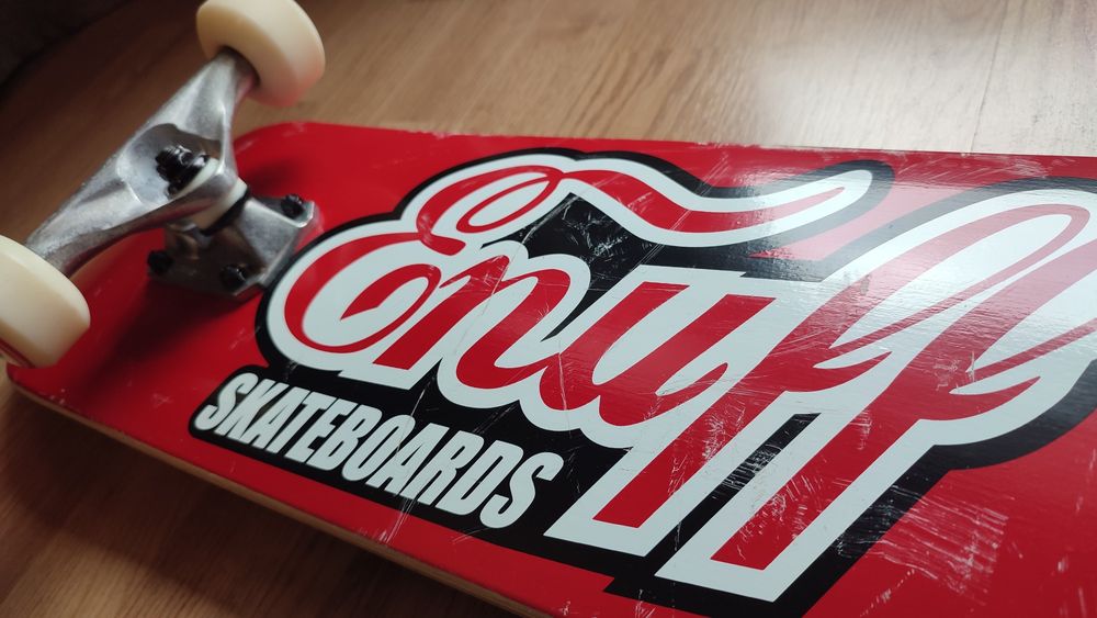 Skateboard complet Enuff Classic Logo 7.25" cu roti de 54mm