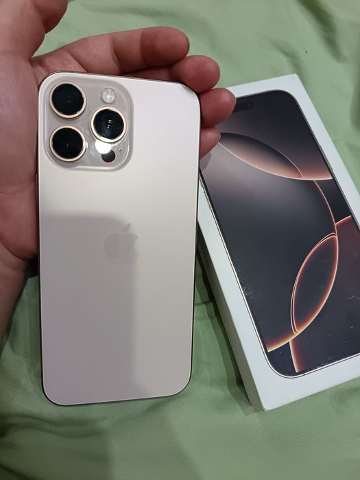 Iphone 16 pro max 1100$