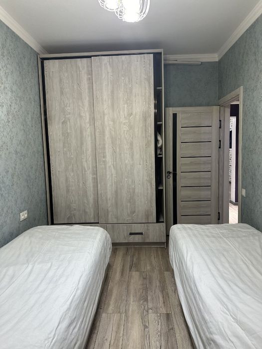 Продам 4х комн.на м.Айбек