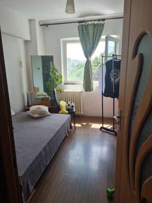 Apartament 4 camere