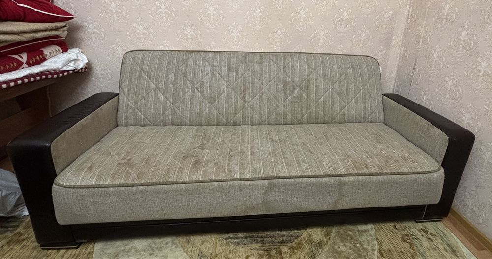Диван 220х80 б/у