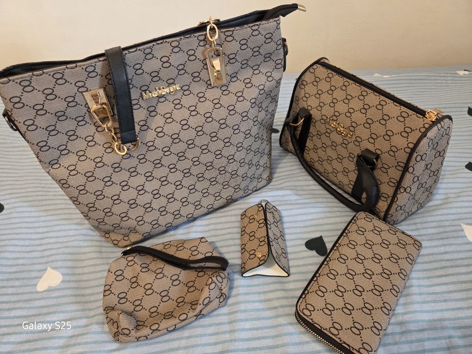 Сумки от 2000 тенге