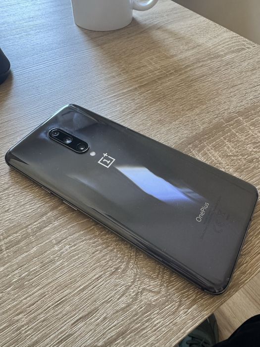 Продавам OnePlus 7 Pro