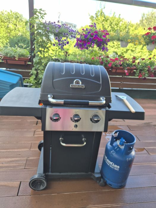 Grătar premium pe gaz Broil King + 2 butelii + accesorii | Achiziție Mobexpert