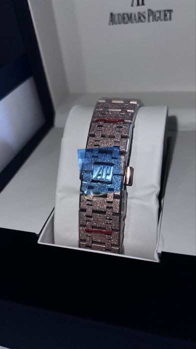 Audemars Piguet Royal Oak Frosted Chronograph 41mm  Rose Gold / Dark Blue  Dial Watch Часовник
