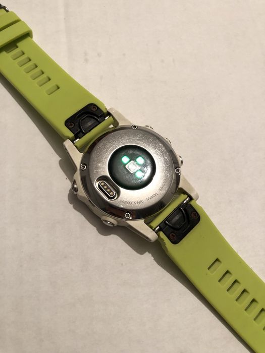 Garmin Fenix 5S plus