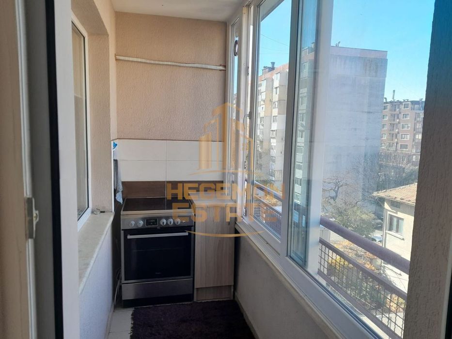 Продава се Двустаен апартамент в Варна, Левски - 61 кв.м за 1852 €/кв.м - Снимка #3