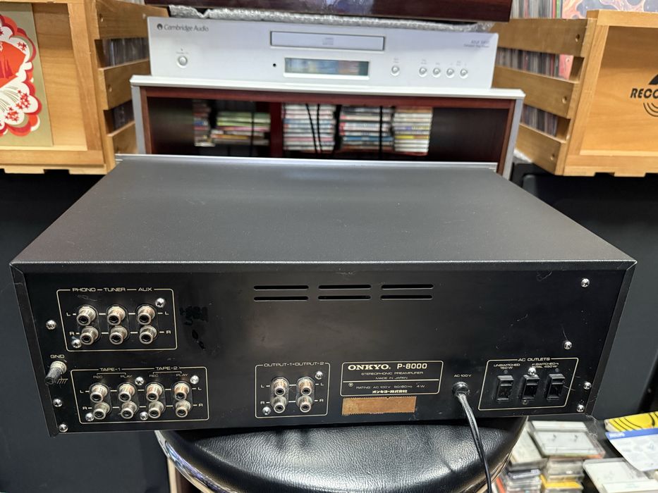 Onkyo P 8000 предварительный усилитель!