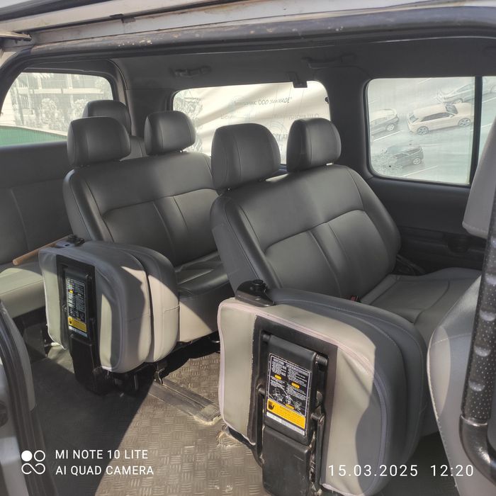 Старекс 2007 года. Микроавтобус 12 мест.. турбо дизель