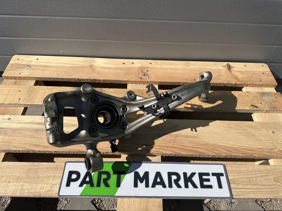 Ляв шенкел AUDI A8 D5 4N0407241B