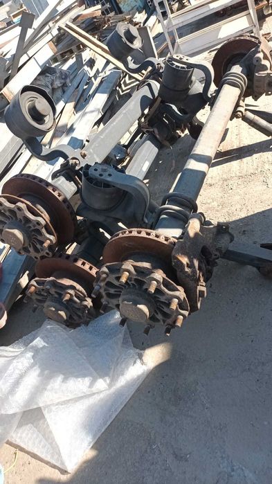 Dezmembrari Semiremorci