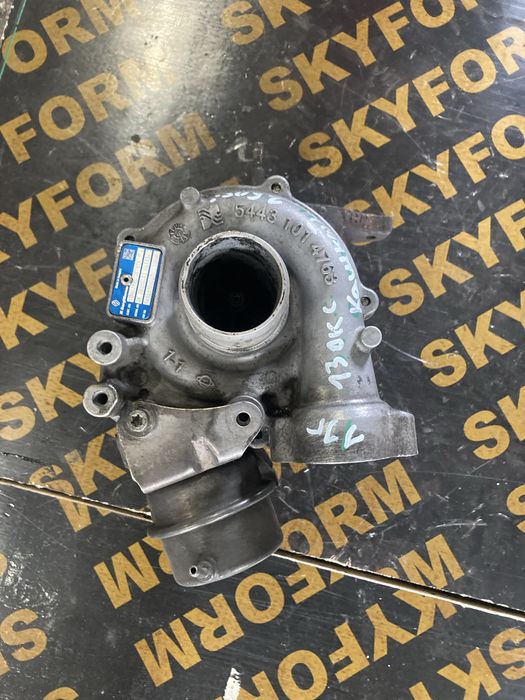 Nissan qashqai 1.6 dci 130 кс 2013 година Турбо