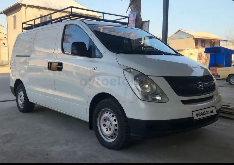 Hyundai grand starex H1