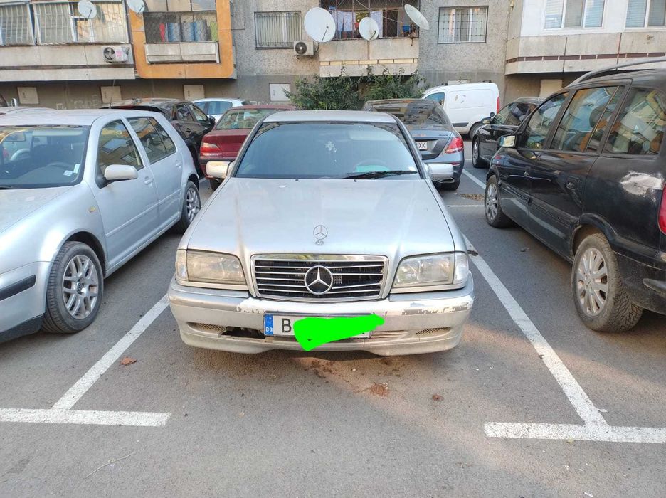 W 202 цял, прегрят двигател