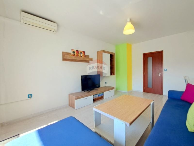 Продава се Четиристаен апартамент в Варна, Завод Дружба - 92 кв.м за 2816 €/кв.м - Снимка #5