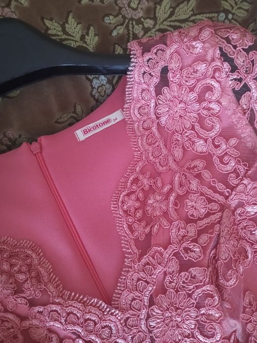 Rochie mărimea 34, culoare roz-piersica