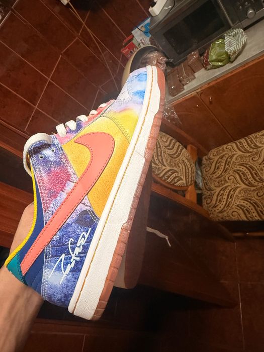 Vand adidasi Nike