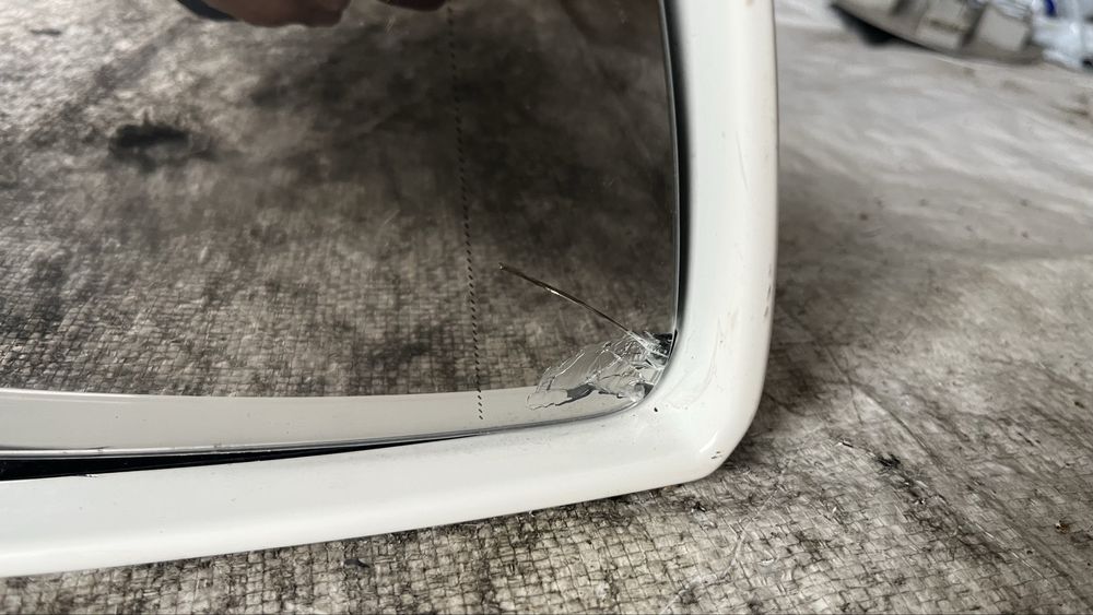 Mercedes C W204 ляво огледало