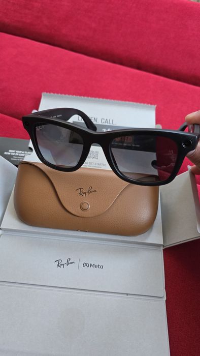 Ray Ban Meta Wayfarer, AI, Graphite Gradient Polar