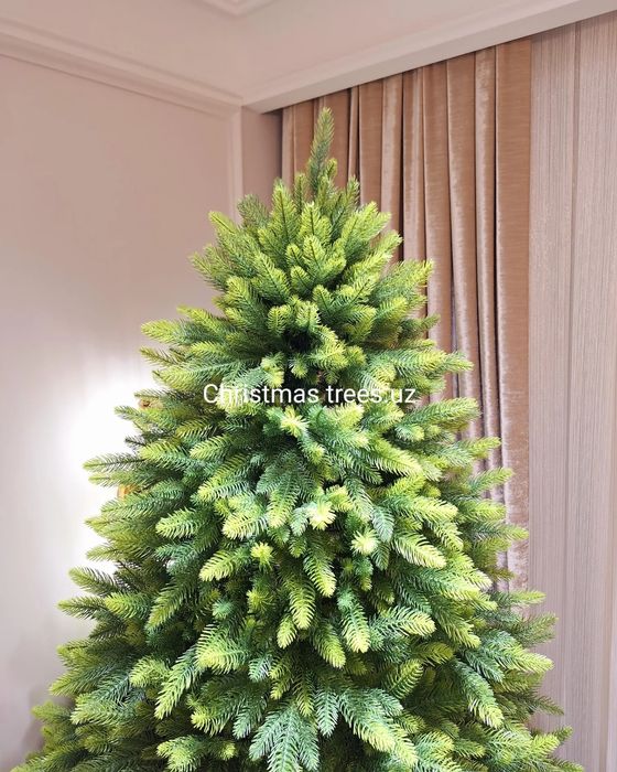 Новогодние Ёлки 2025 Versal Lux