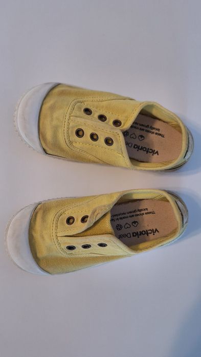 Teniși Victoria (originali), fără șireturi, mărimea 27 – Galben/ prim proprietar