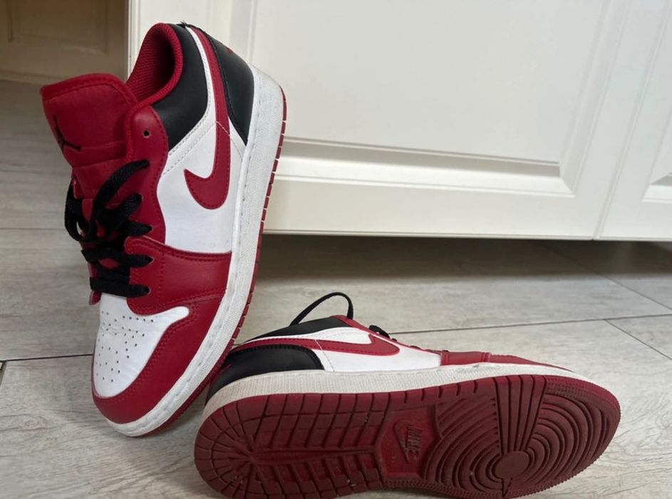 Air Jordan Low 1