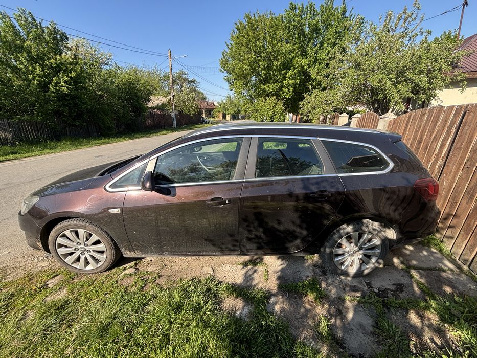 OPEL Astra 2012 — imagine 3