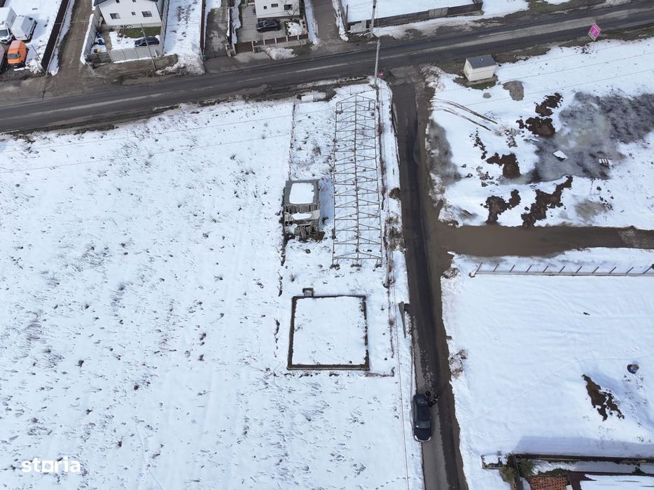 Teren intravilan /Sabareni ,stradal,deschidere dubla