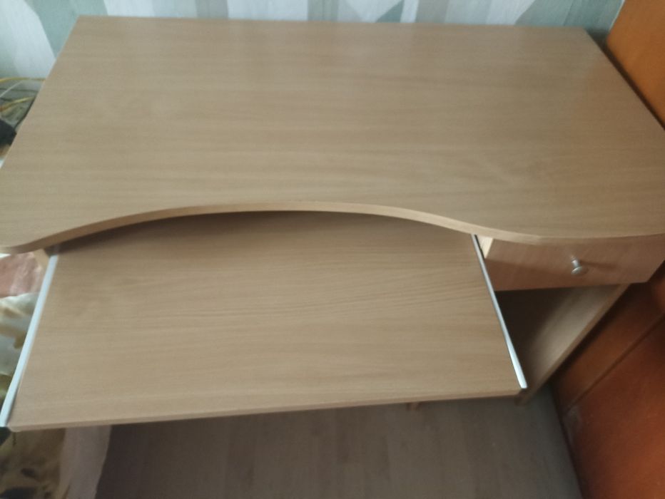 Бюро за компютър