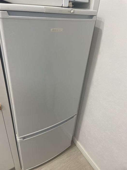 Продам б/у холодильник