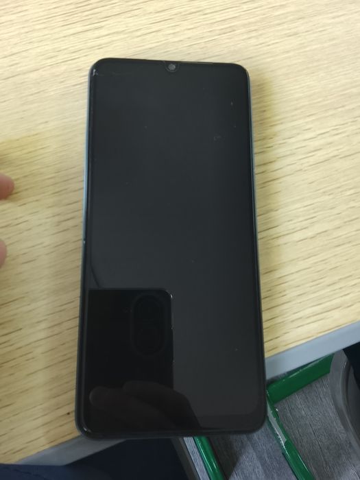 Продается телефон REDMI 13C