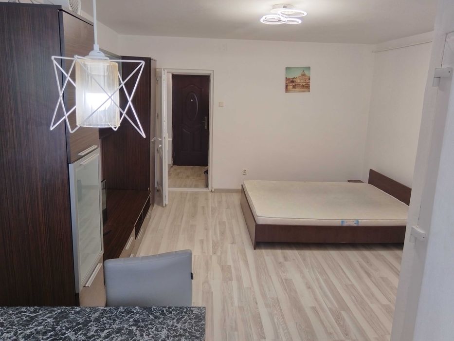Închiriez apartament 1camera Calea Circumvalațiunii
