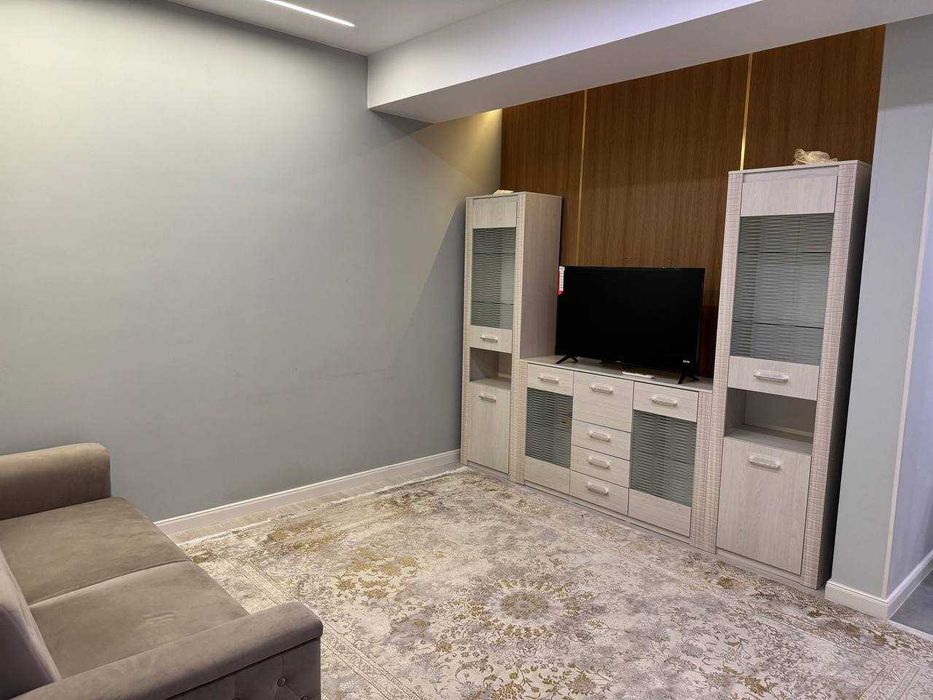 Карасу 1 ж.к Qorasuv Plaza 2/8/11 Новый Евро ремонтом ор-р Корзинка !