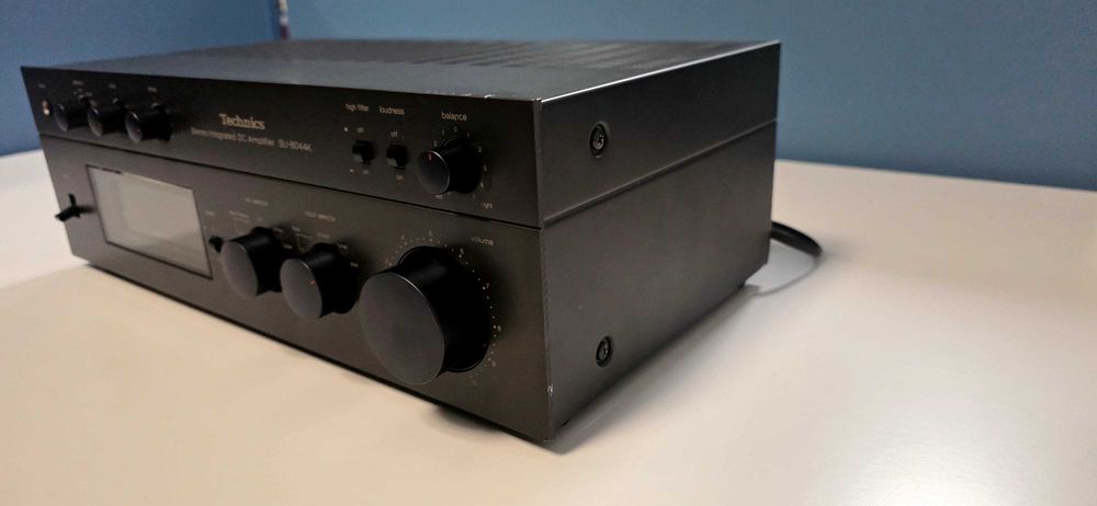 Amplificator Technics SU 8044K