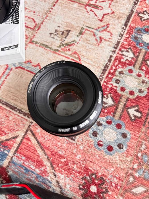 Продам Canon 6D Mark II