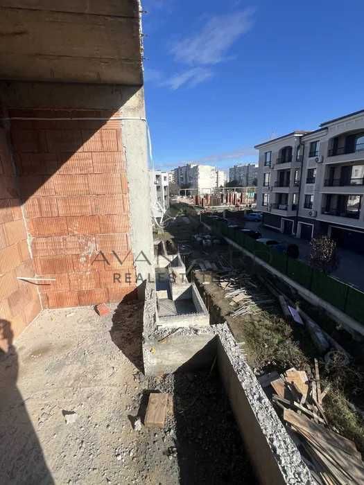 Продава се Тристаен апартамент в Пловдив, Остромила - 105 кв.м за 719 €/кв.м - Снимка #5