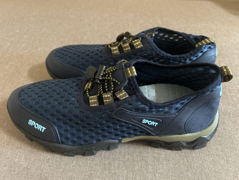 Кроссовки мужские 43 размер