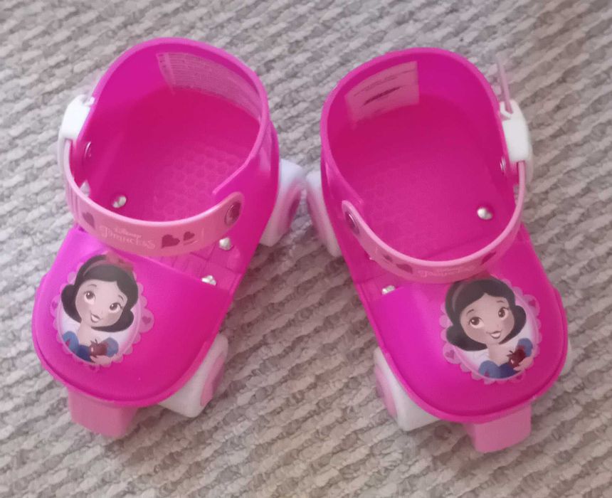 Patine cu rotile reglabile 23-27 + genunchiere + cotiere