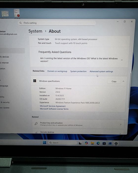 Vand laptop 2 in 1 cu touchscreen nou