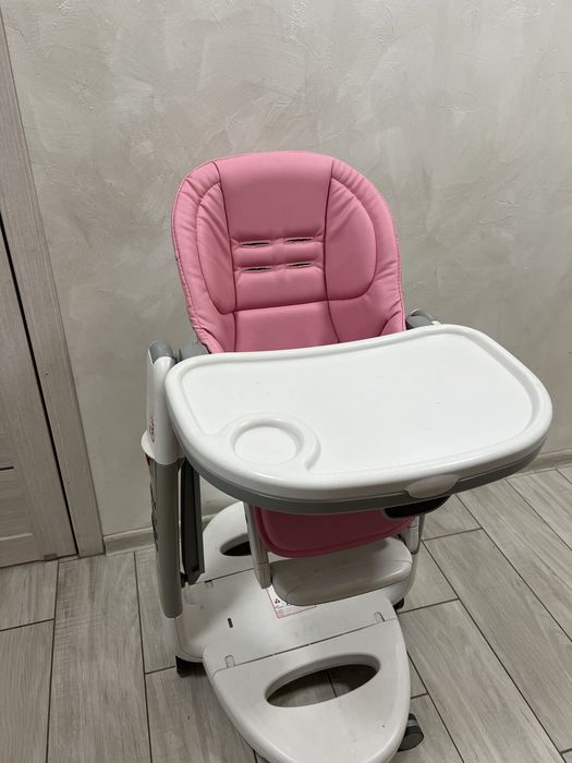 Продам детский стульчик для кормления.