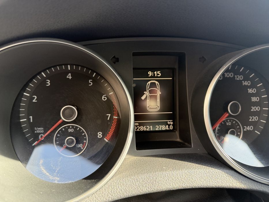 VOLKSWAGEN Golf 2009 — imagine 3