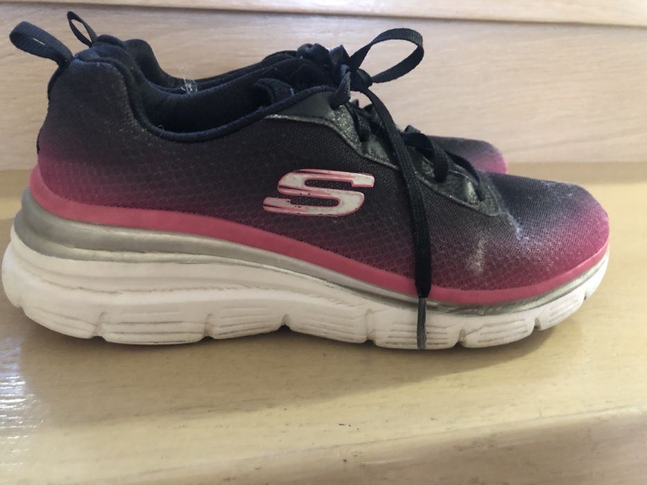 Продам кросовки Skechers 37 р