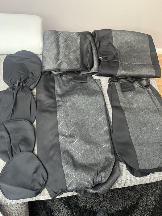 Vand set huse scaune auto